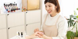 藤沢ネイルケアサロン｜丸爪・小さい爪・深爪・二枚爪・割れ爪・欠け爪なら自爪育成サロンAKuA